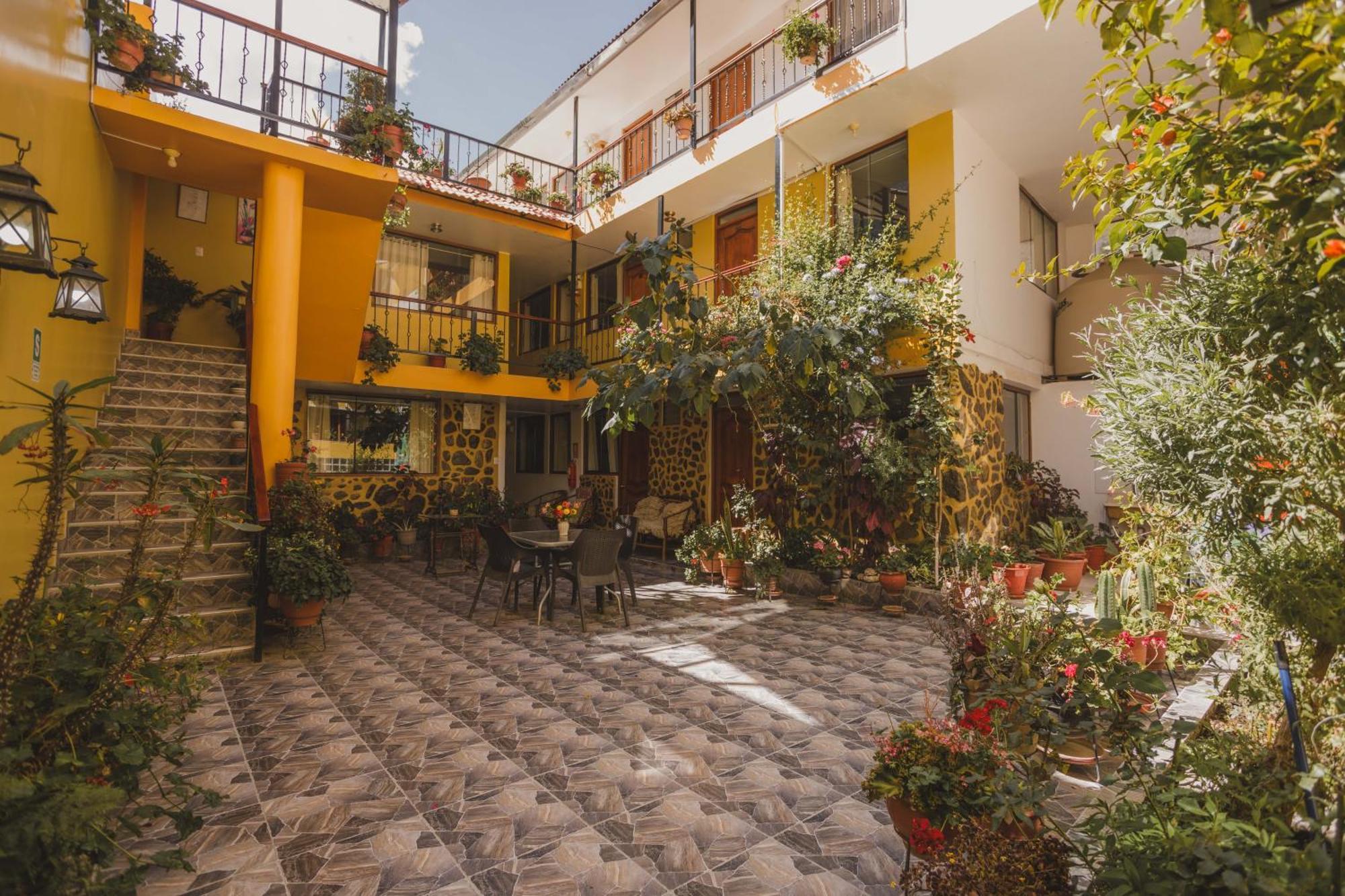 Intitambo Hotel Ollantaytambo Eksteriør bilde